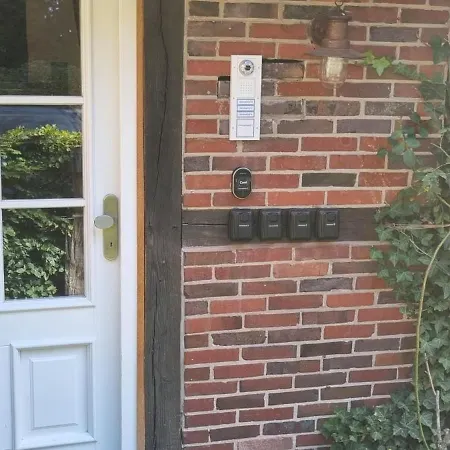 Ahrenshof 2 아파트 바트즈위스케나흔