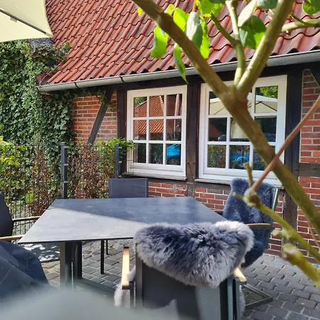 Ahrenshof 2 Apartman *